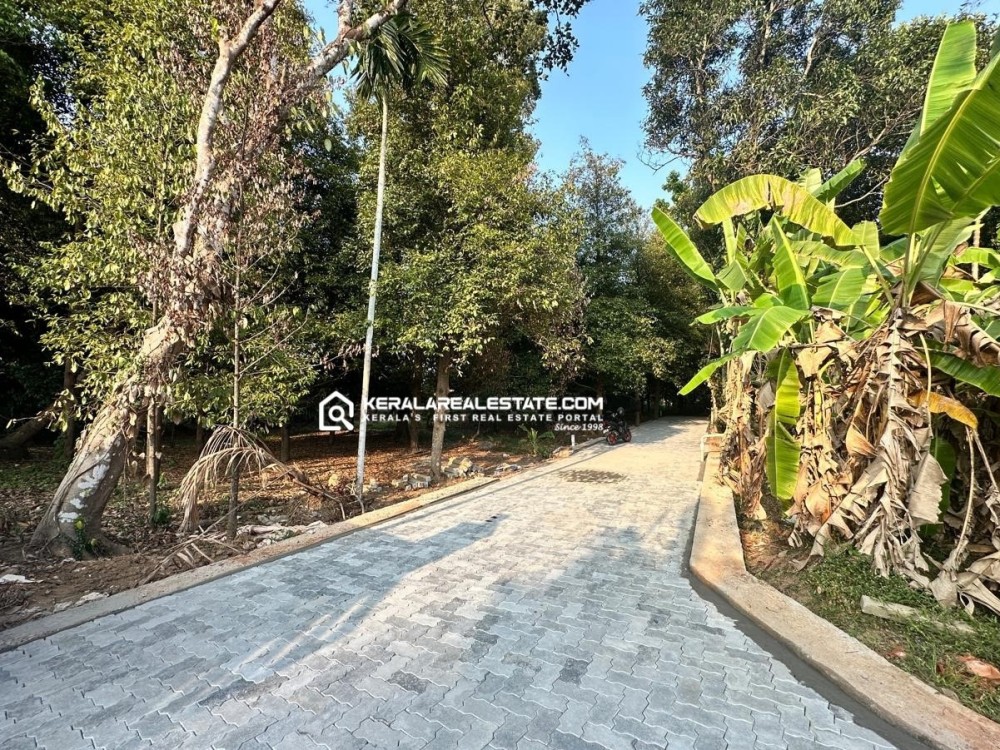 WATER SIDE HOUSE PLOTS FOR SALE NEAR COCHIN AIRPORT, ERNAKULAM