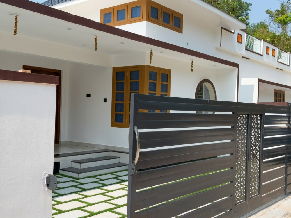 NEW BUILDING FOR SALE IN MADAVOOR, TRIVANDRUM