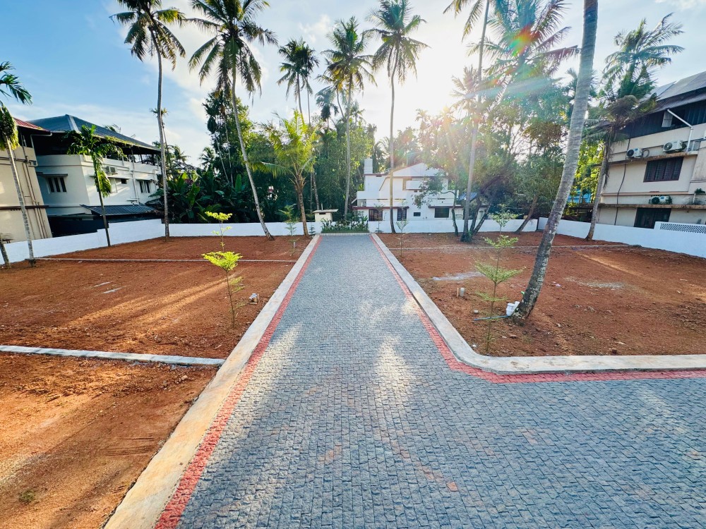 Prime Plots for Sale Near Nucleus Mall, Maradu, Ernakulam 