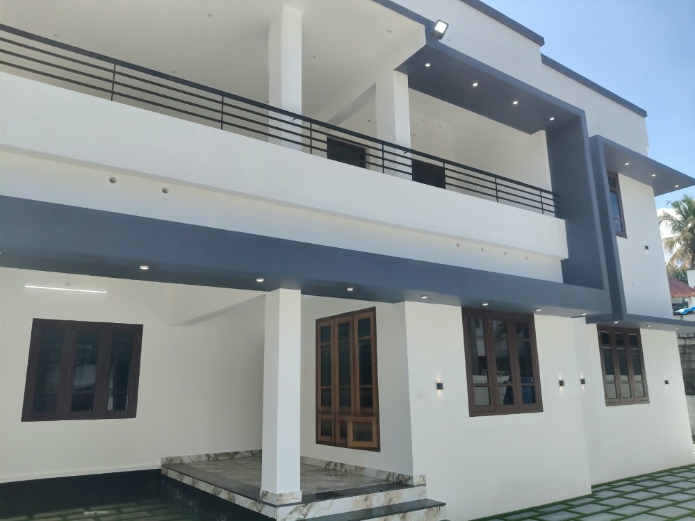 4 BHK House for Sale Near TKM College, Kollam