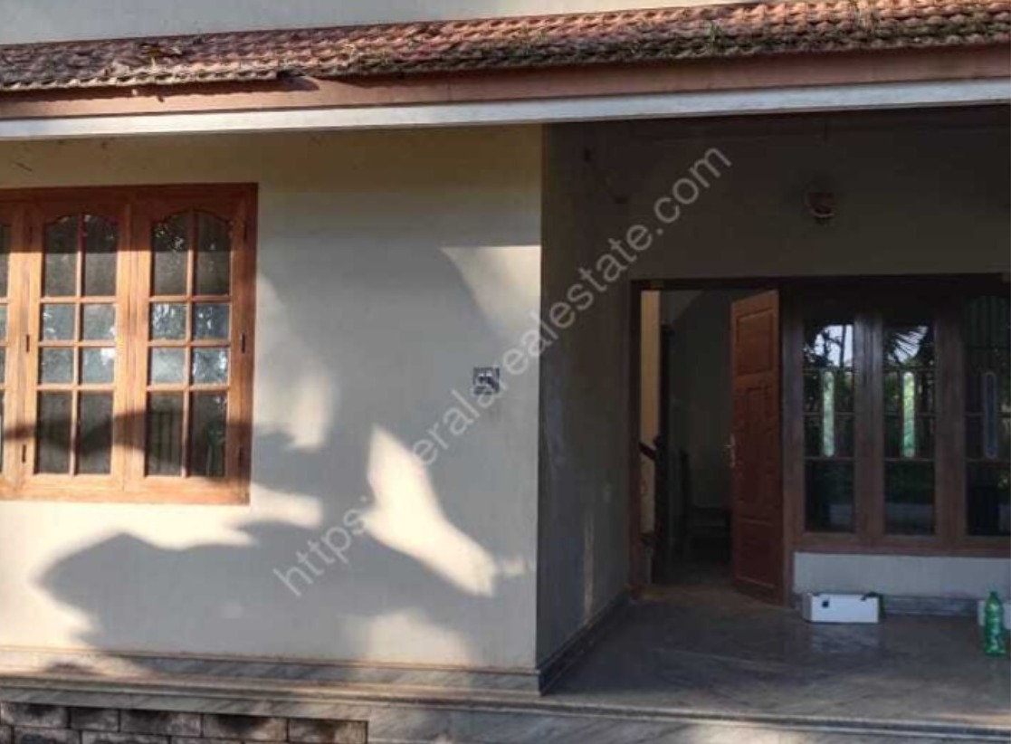 2 BHK House for Rent at  Naduvannur, Calicut