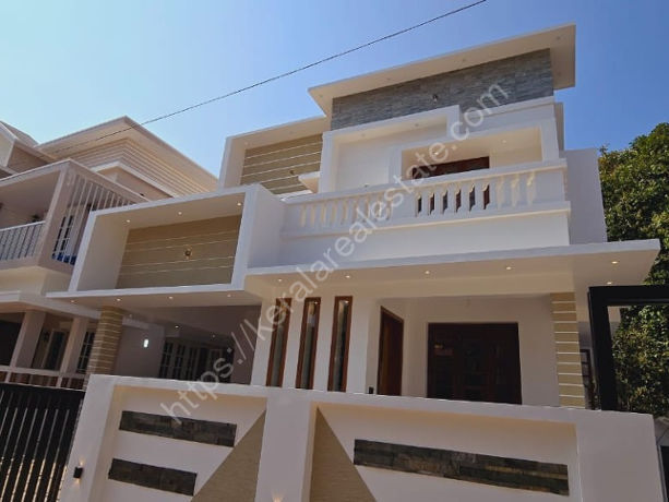 5 BHK House for sale in Thrikkakara, Ernakulam