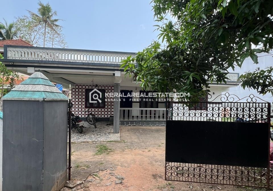 House for Sale at Eloor, Ernakulam