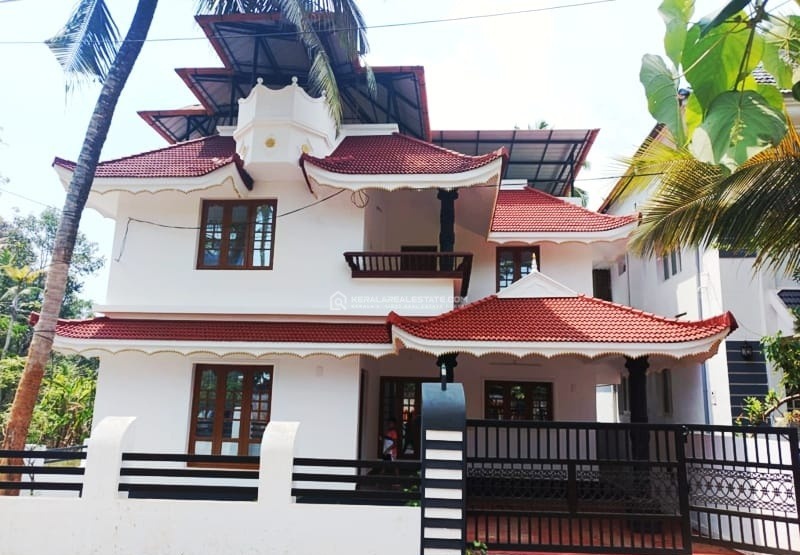 4 BHK House for Sale at Chottanikkara, Ernakulam 