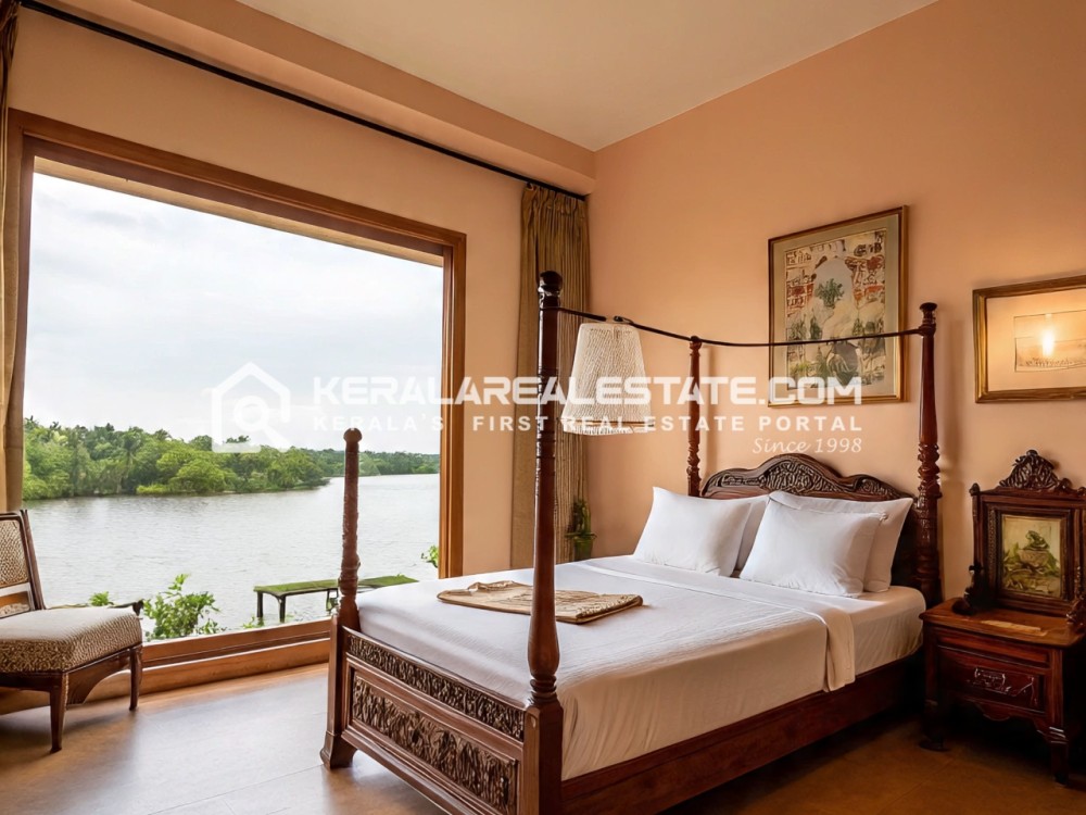 Resort/ Hotel for Sale in Kumarakom / Alappuzha 