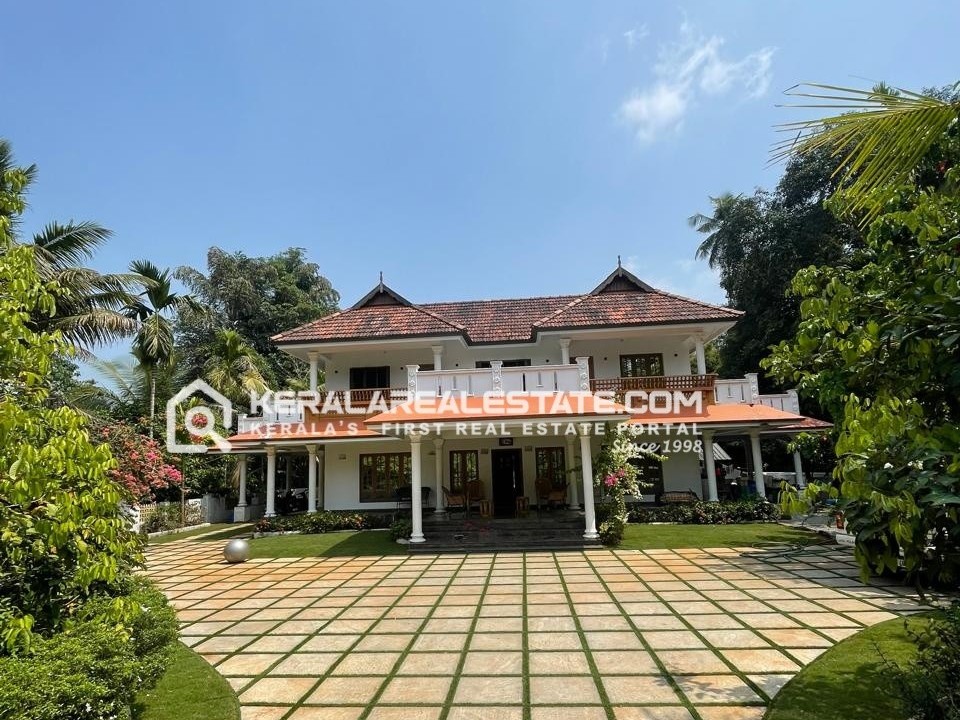 Luxury Waterfront House for Sale in Nedumbassery, Ernakulam 