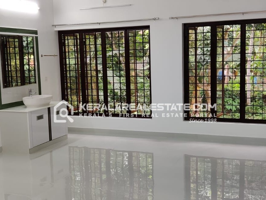 House for Sale in Mulanthuruthy, Ernakulam 