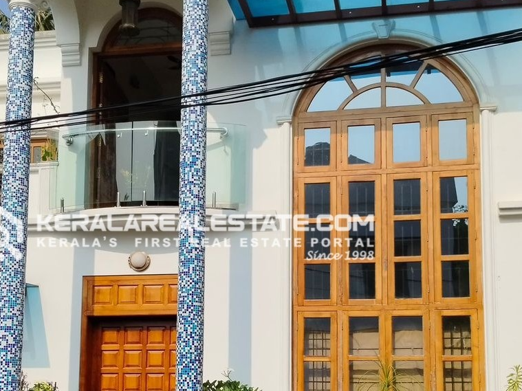 Mediterranean Style Villa for Sale at Vennala, Ernakulam