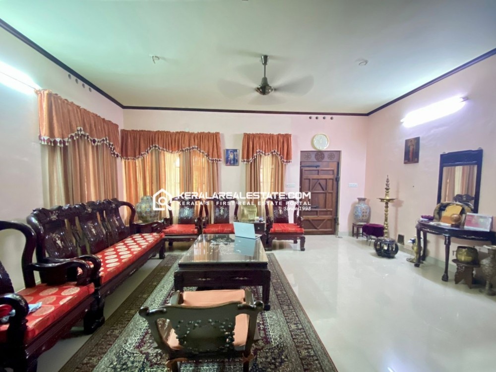 3400 Sqft 5 BHK Luxury Villa for Sale in Peroorkada, Trivandrum
