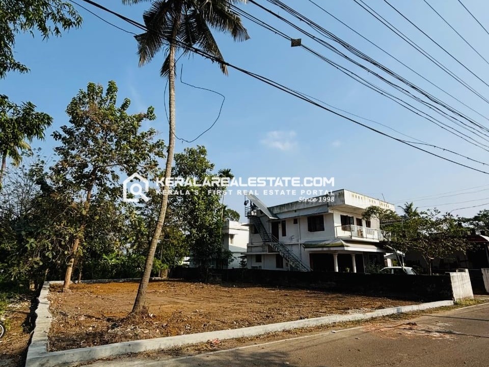 Land for Sale in Thuthiyoor, Kakkanad, Ernakulam