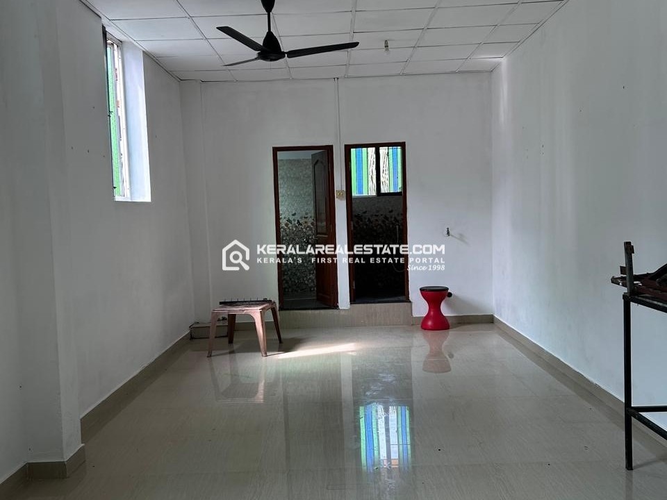 Rooms for Rent in Kadavanthra, Ernakulam 