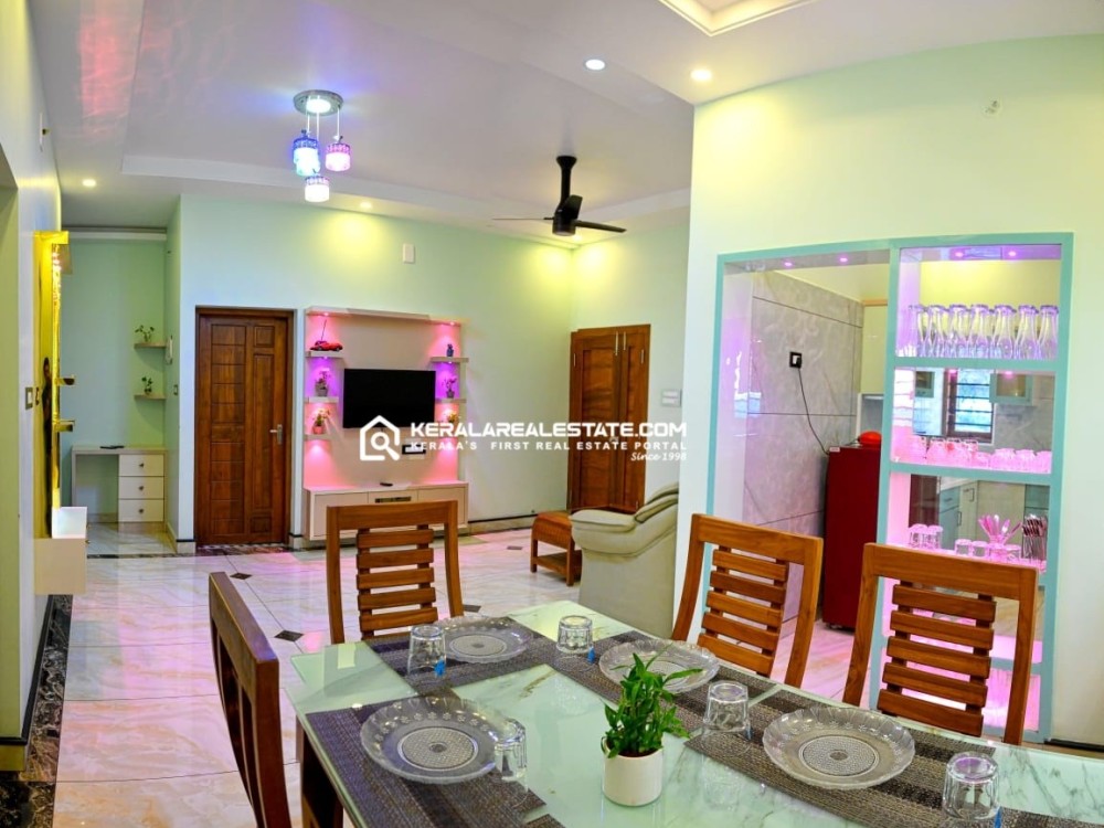 House for Sale in Petta, Ernakulam 